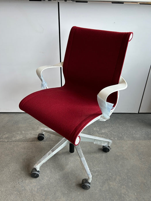 Herman Miller Setu Fabric Red