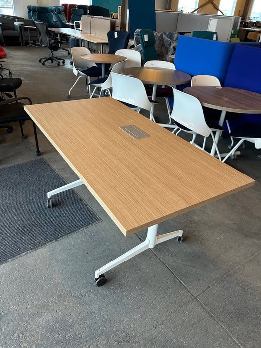 Haworth Mobile Flip Top