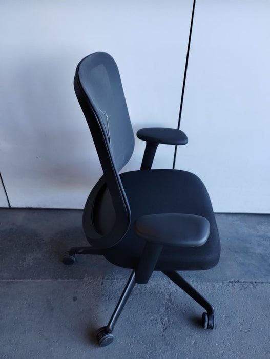 Teknion Projek Black