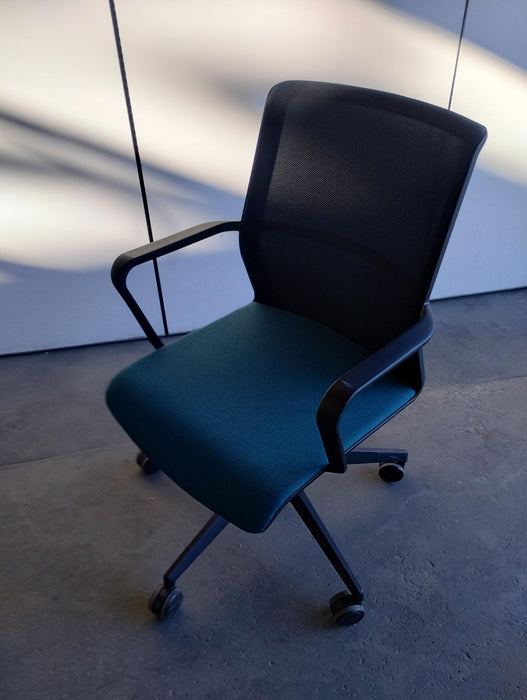 Senator CR2 Turquoise