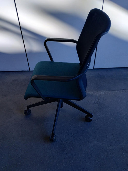 Senator CR2 Turquoise