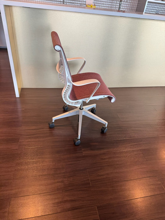 Herman Miller Setu - Pink
