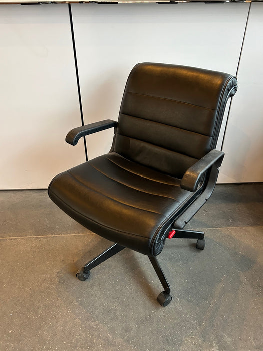 Knoll Leather Boardroom Chair