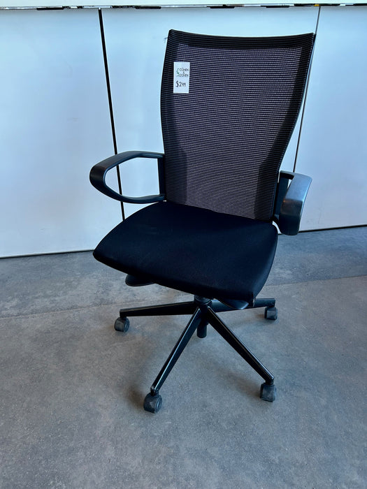 Haworth X99 Conference Chair