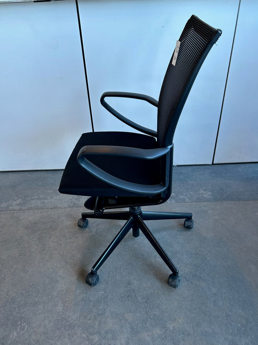 Haworth X99 Conference Chair