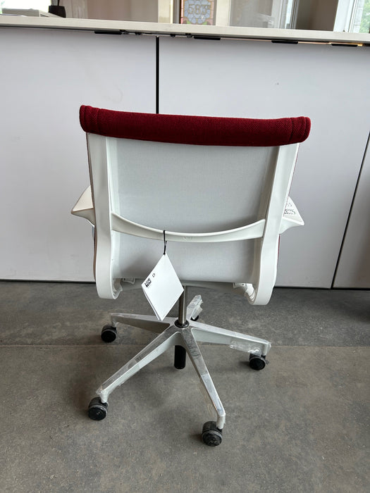 Herman Miller Setu Fabric