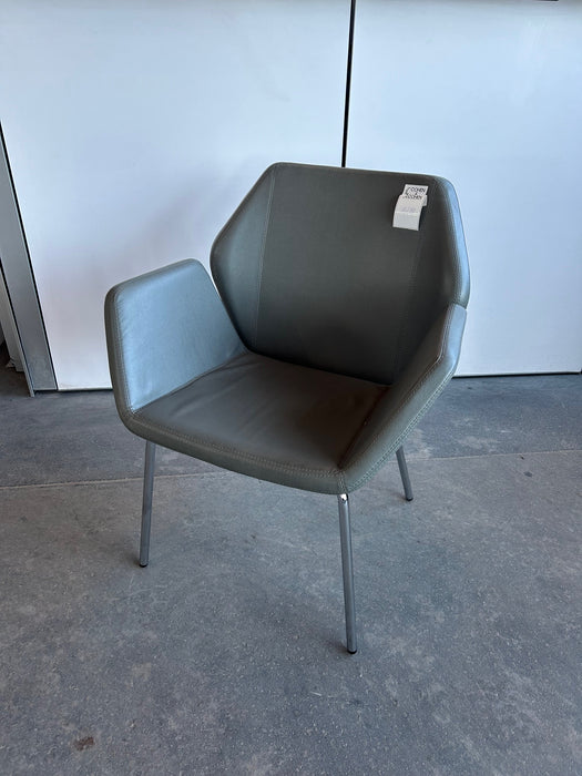 Keilhauer Cahoots Leather Chair