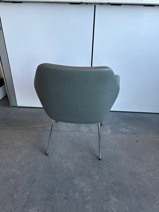 Keilhauer Cahoots Leather Chair