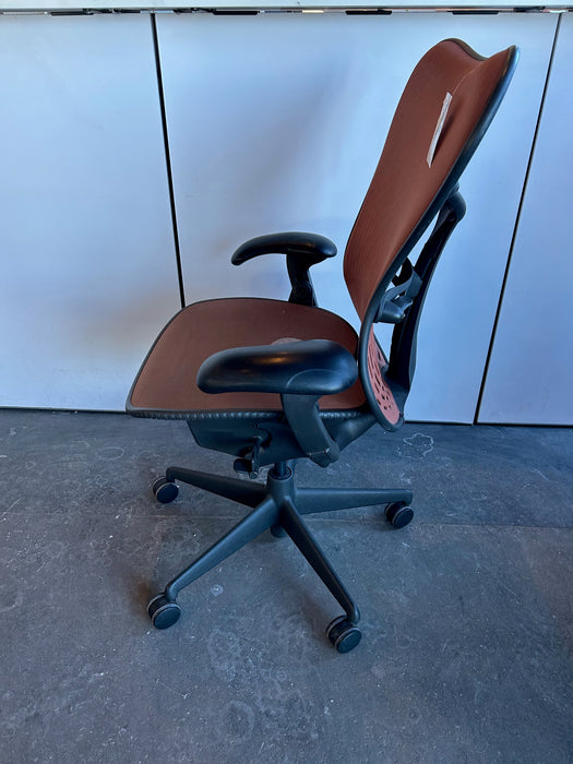 Herman Miller Mirra Red