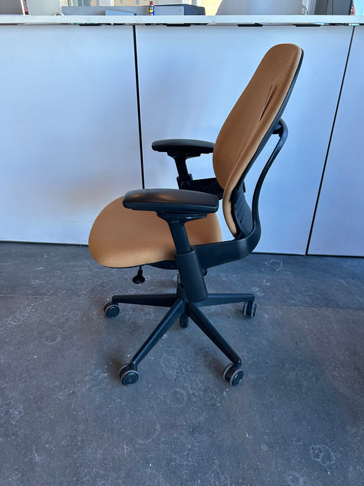 Steelcase Leap V2 Gold