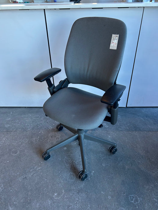 Steelcase Leap V2 Green