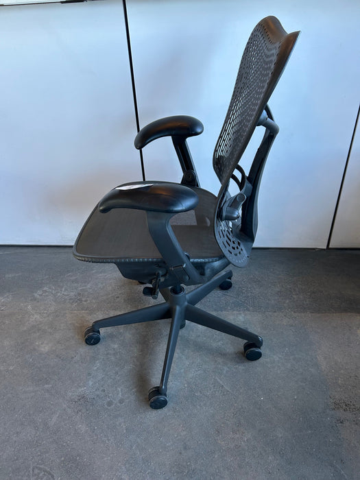 Herman Miller Mirra Black