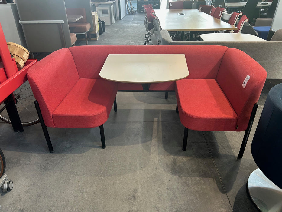 Naughtone Bench