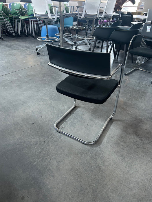 Knoll Guest Cahir