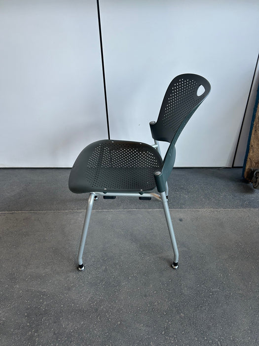 Herman Miller Caper
