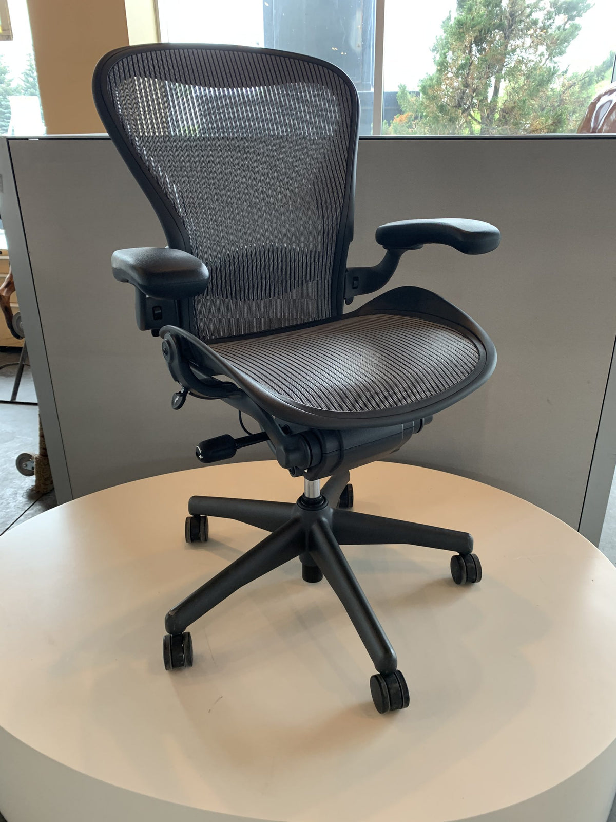 Herman Miller Aeron — Cohen Cohen Furniture